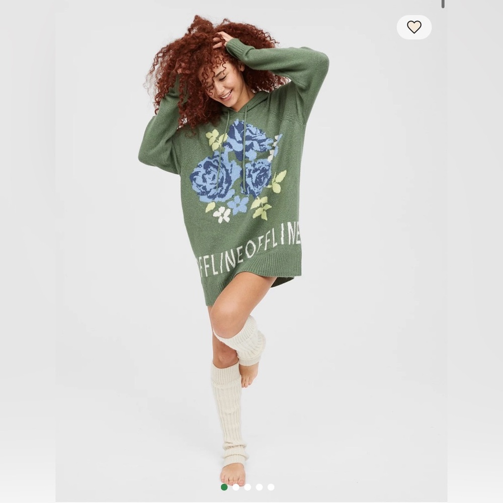 OFFLINE by Aerie Green Floral Graphic Hoodie Sweater M